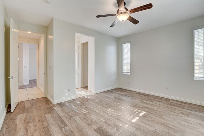 Building Photo - Single Family Home on 20k SQFT Lot in Gated Community