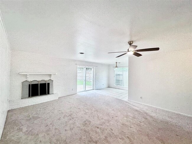Building Photo - 8419 Neff St