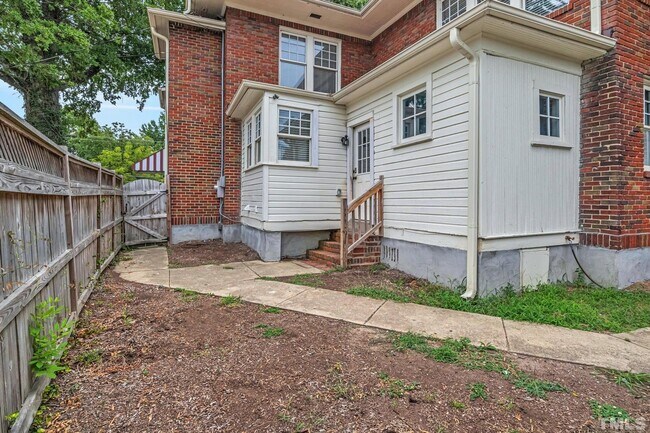 Rear entrance and yard - 1608 Fayetteville St