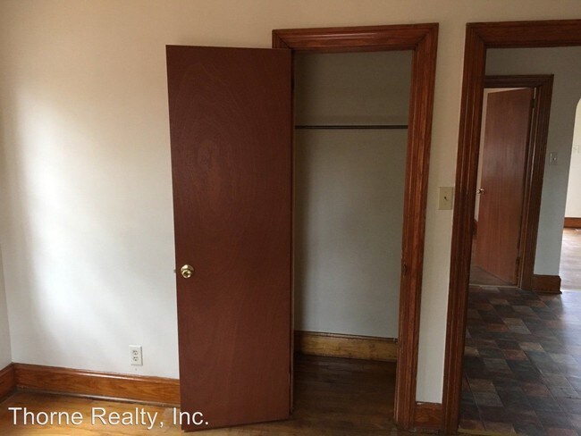 Building Photo - 3 br, 1 bath House - 828 Williford Street