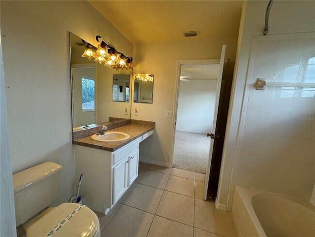 Building Photo - 7832 Kavanagh Ct