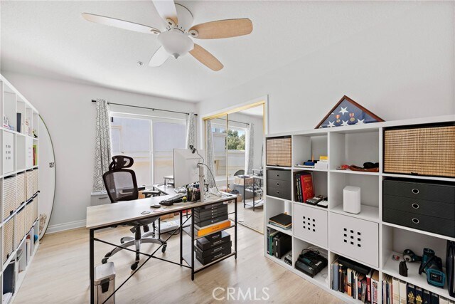 Building Photo - 210 Avenida Montalvo