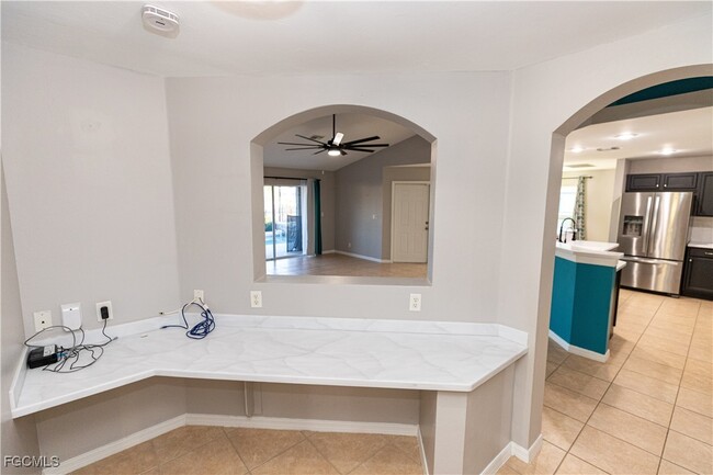 Building Photo - 3073 NW 4th Ave