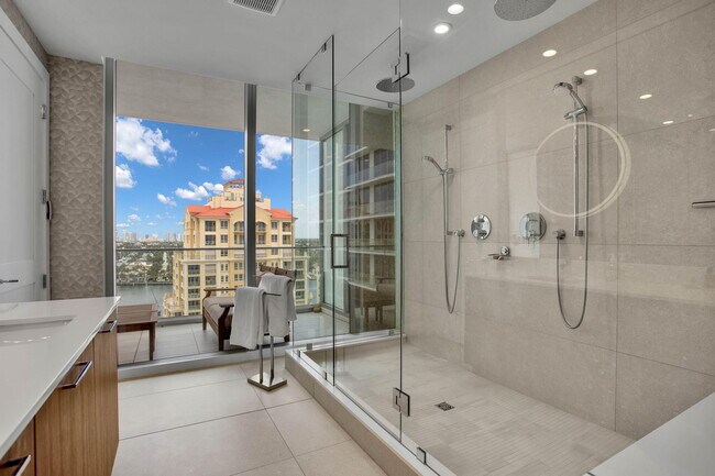 Building Photo - 151 N Seabreeze Blvd