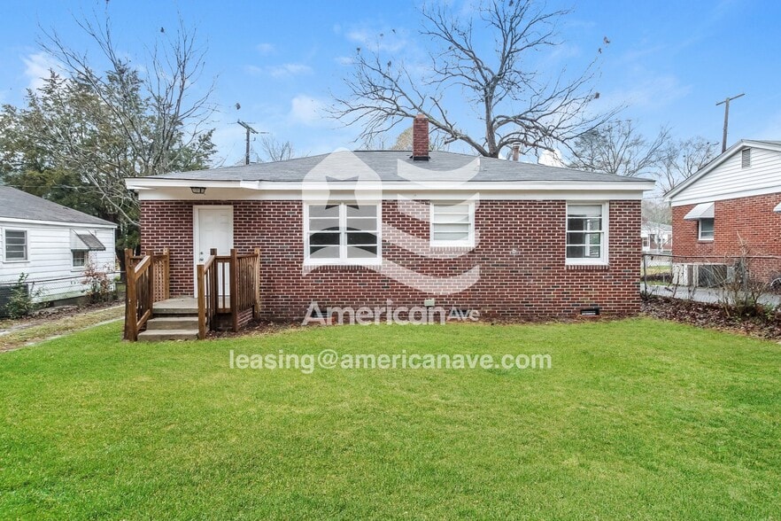 Building Photo - 5120 Floran St