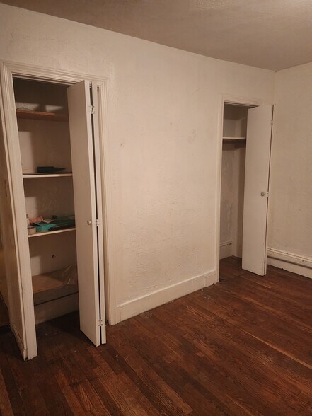 Building Photo - 49 Everett St