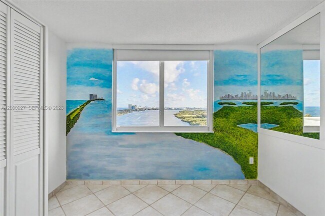 Building Photo - 500 Bayview Dr