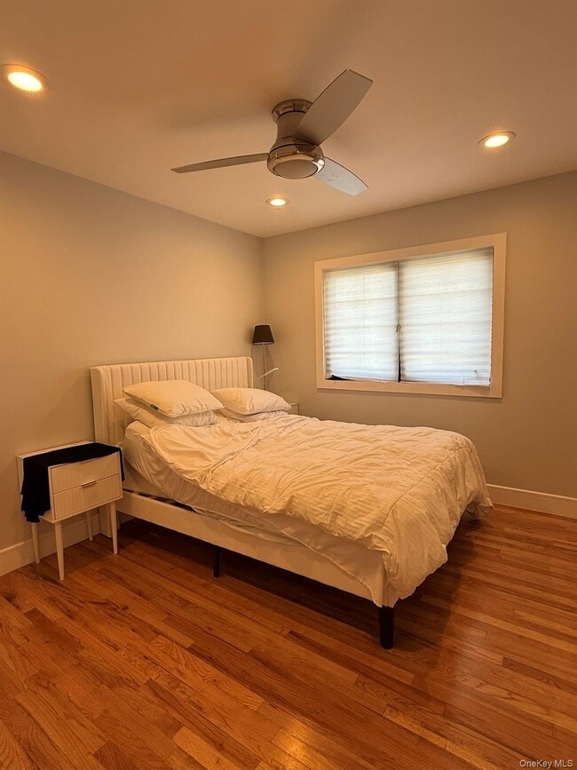 Building Photo - 640 Derby Ave