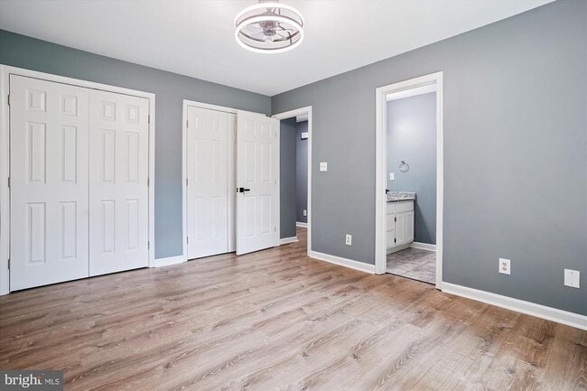 Building Photo - 6219 Forest Grove Dr
