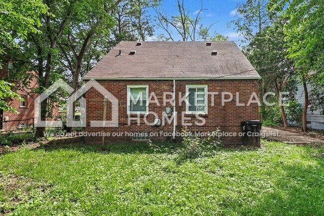 Building Photo - 18431 Teppert St