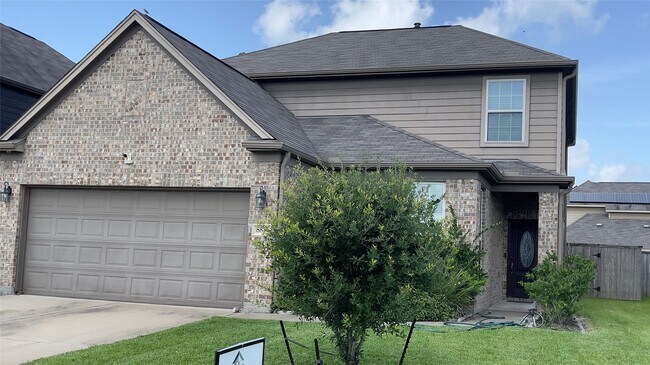 Building Photo - 8814 Alpine Wood Wy