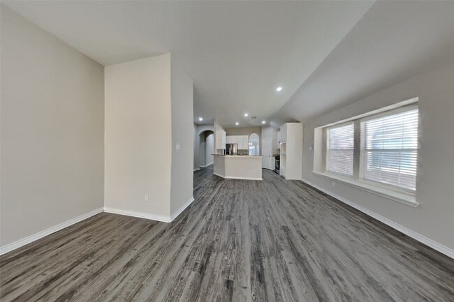 Building Photo - 16642 Greenbriar Point Ln