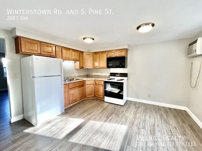 Building Photo - 100 Winterstown Rd