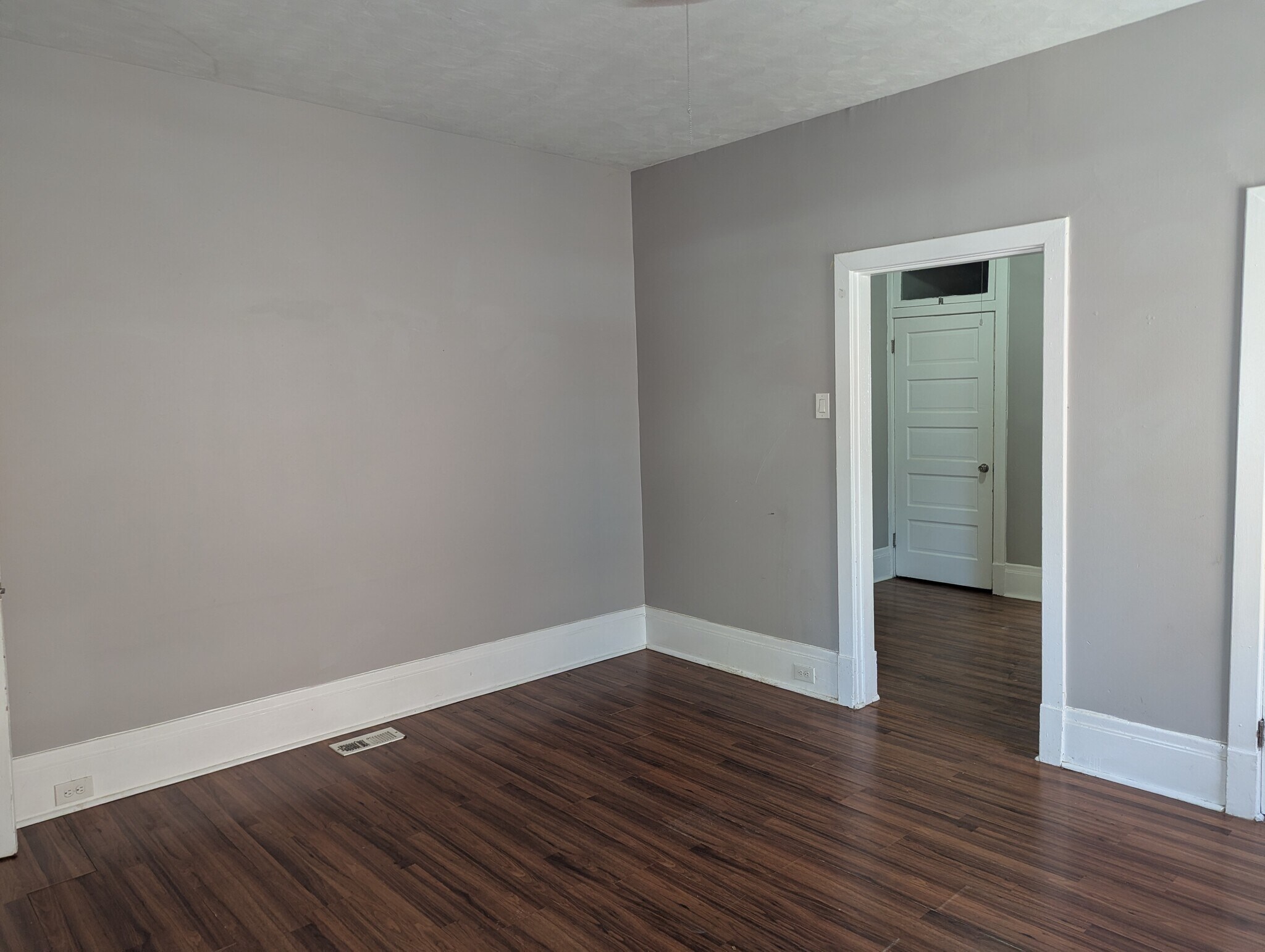 Building Photo - 3550 Magnolia Ave