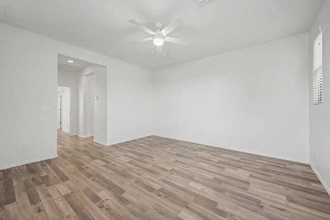 Building Photo - 2540 N 149th Ave