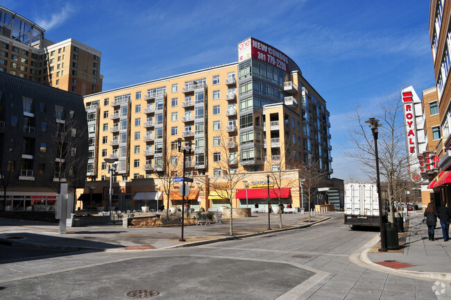 Primary Photo - Plaza Lofts 22