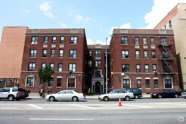 Building Photo - 147-03 Northern Blvd