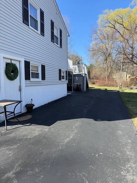 Building Photo - 5 Fred St