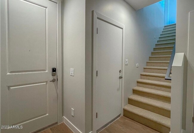 Building Photo - 6060 E Baseline Rd