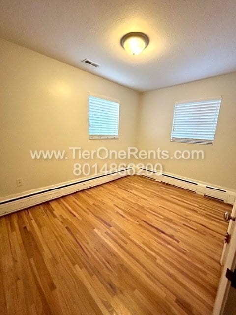 Building Photo - $500 OFF First months Rent