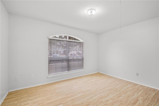 Building Photo - 2209 Pearson Way