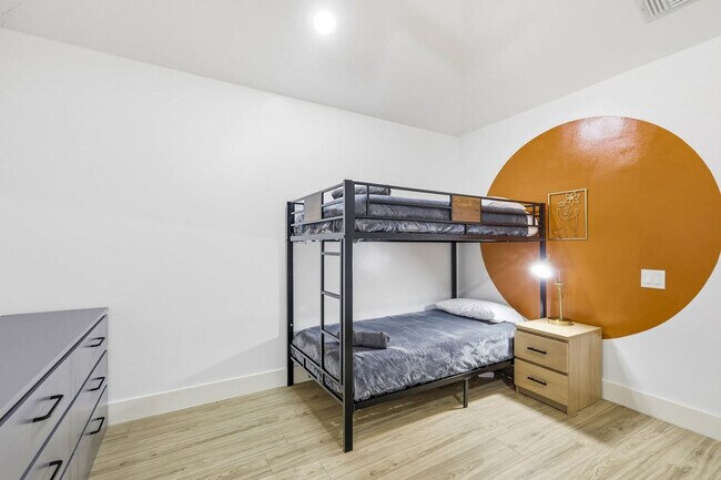 Building Photo - 3705 Trilogy Dr