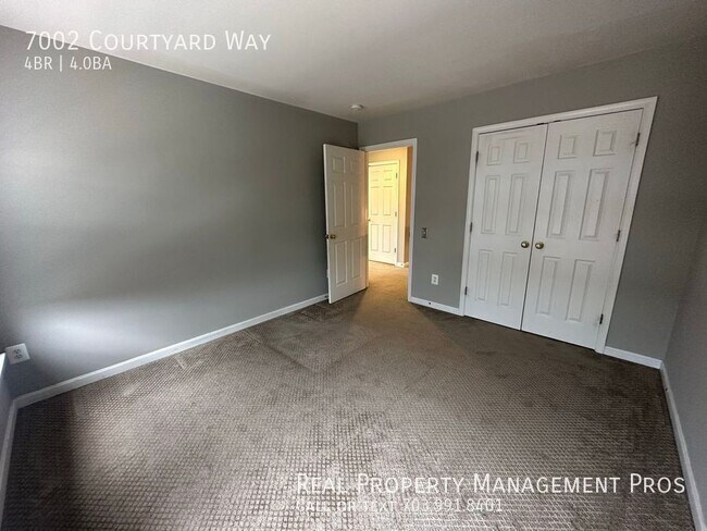 Building Photo - 7002 Courtyard Way