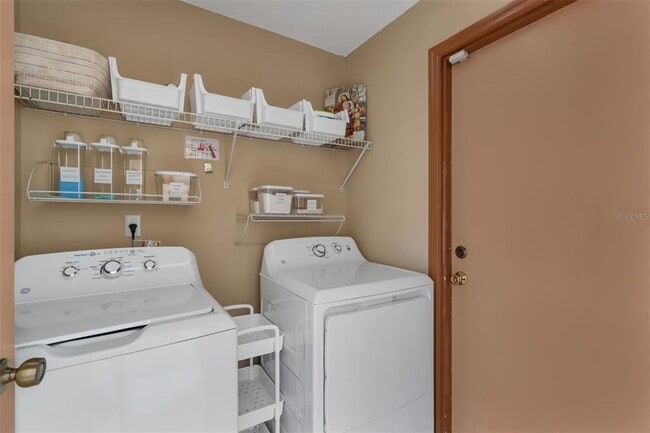 Building Photo - 3024 Bloomsbury Dr