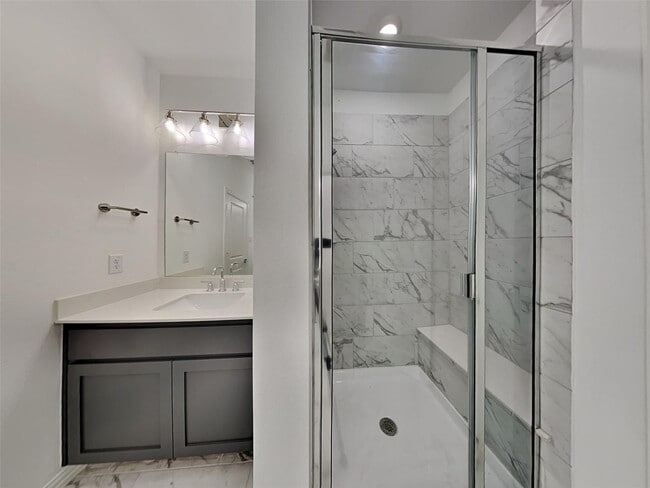 Building Photo - 4500 Ward St