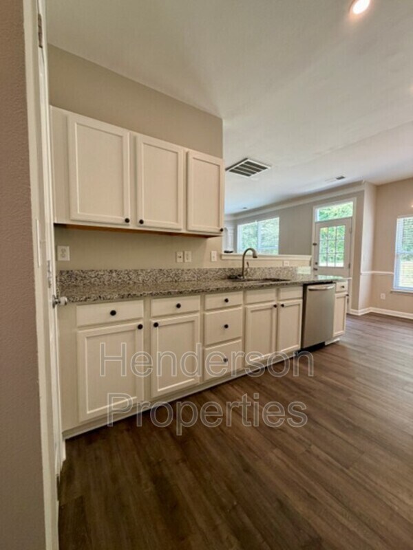 Building Photo - 7802 Rolling Meadows Ln