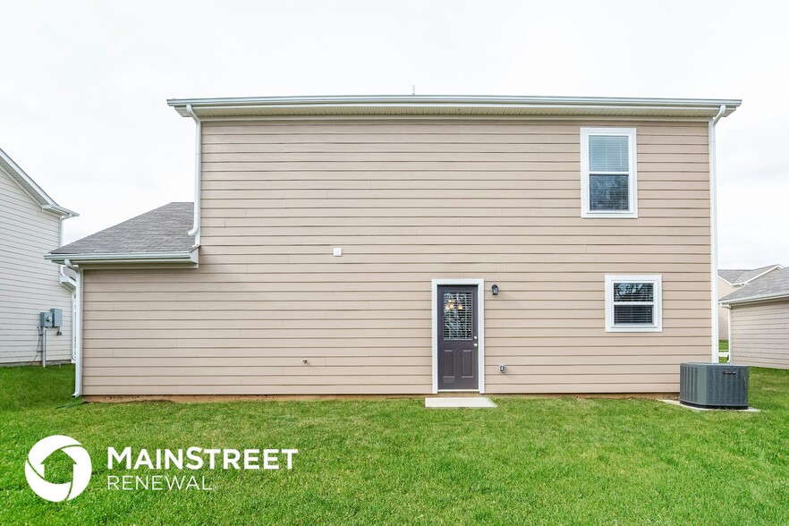 Building Photo - 2515 Queen Bee Dr