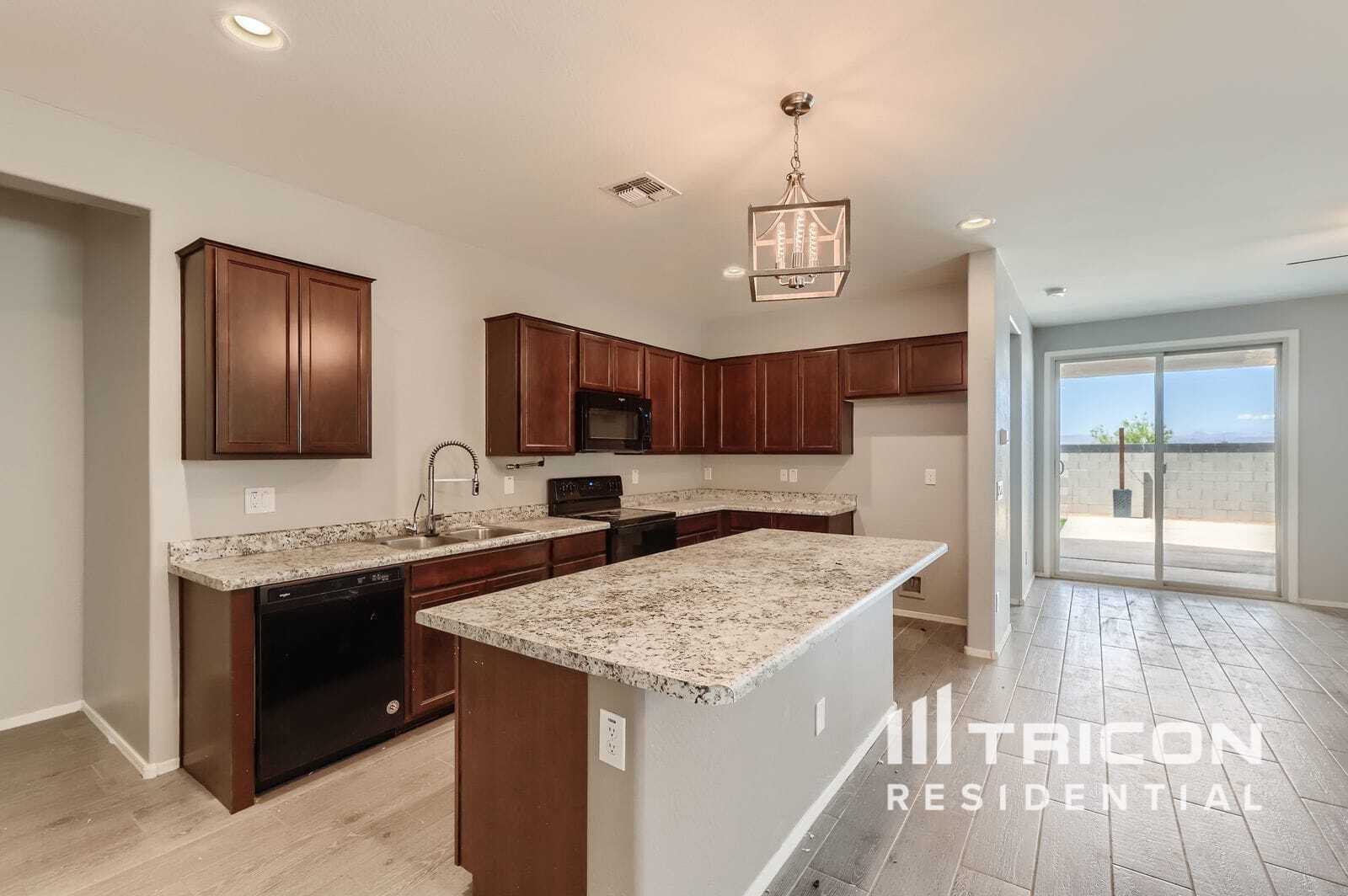 Building Photo - 17532 W Monte Lindo Ln