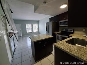 Building Photo - 3 br, 2.5 bath  - Villas Del Alhambra