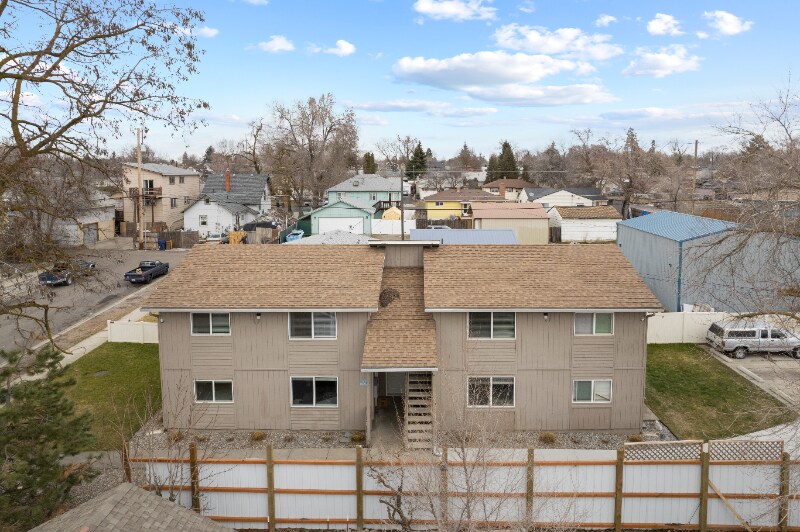 Building Photo - 3012 N Hogan St