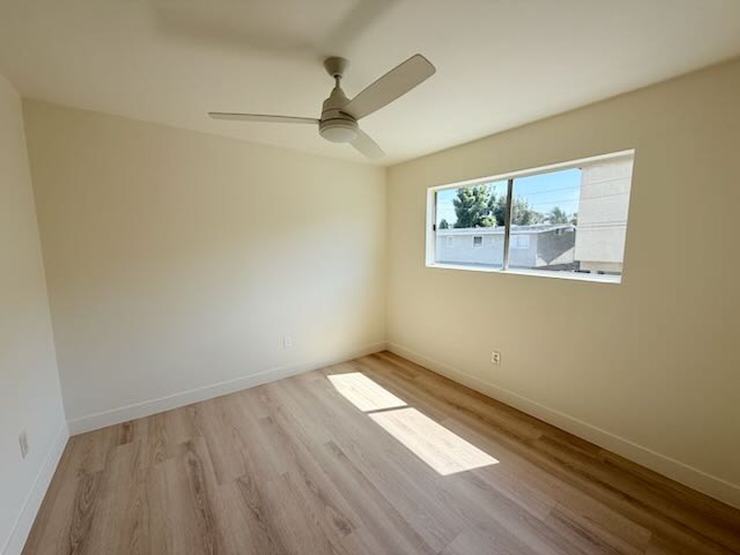 Building Photo - 1600 Junipero Ave