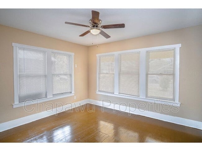 Building Photo - 1101 Gibbs St