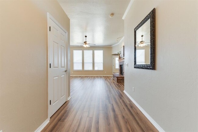 Building Photo - 14101 Saw Mill Rd