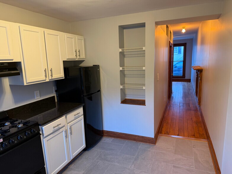 Kitchen - 50 Cornhill St