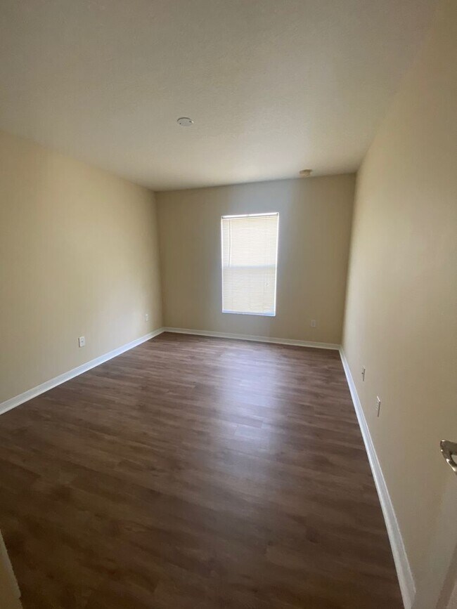 Building Photo - 3399 Caruso Pl