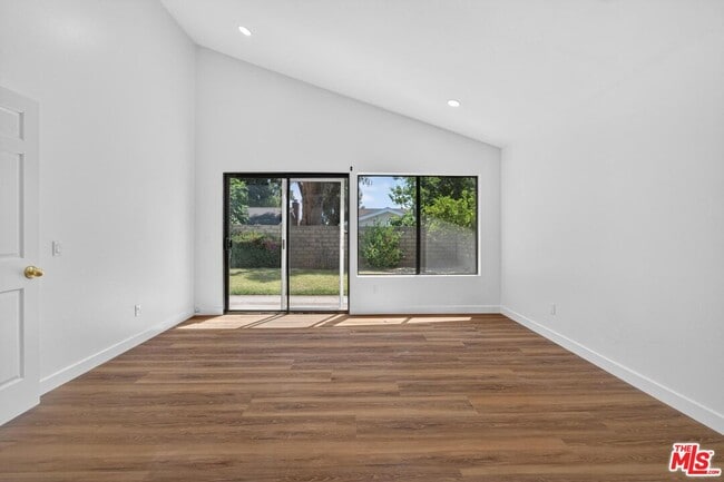 Building Photo - 7652 Quimby Ave