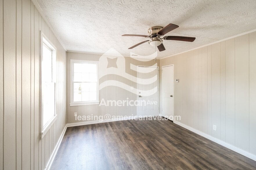 Building Photo - 120 Garland Terrace