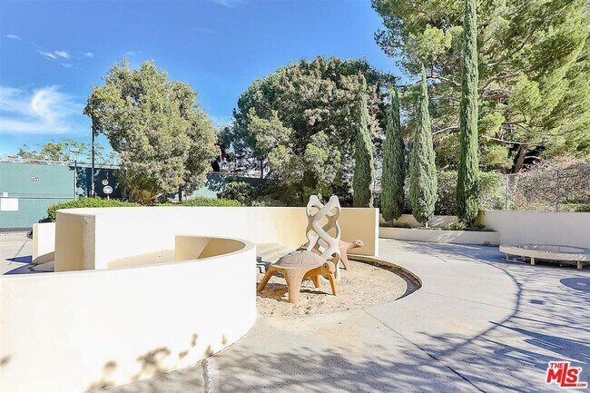 Building Photo - 2160 Century Park E