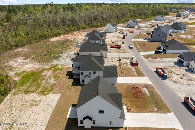 Building Photo - 358 N Ardsley Ln