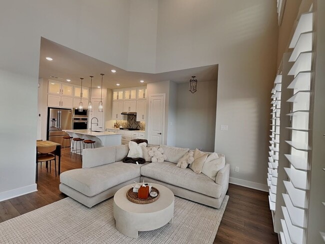 Building Photo - A Sophisticated Townhome in the Heart of Walsh