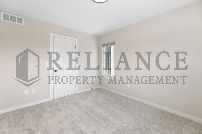 Building Photo - 12422 Blanford St