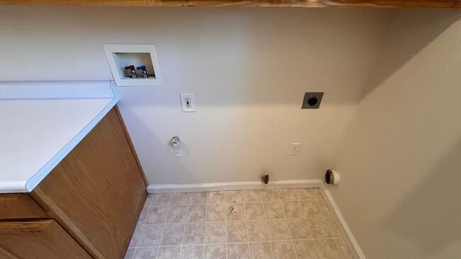 Building Photo - 4108 Imagine Ct