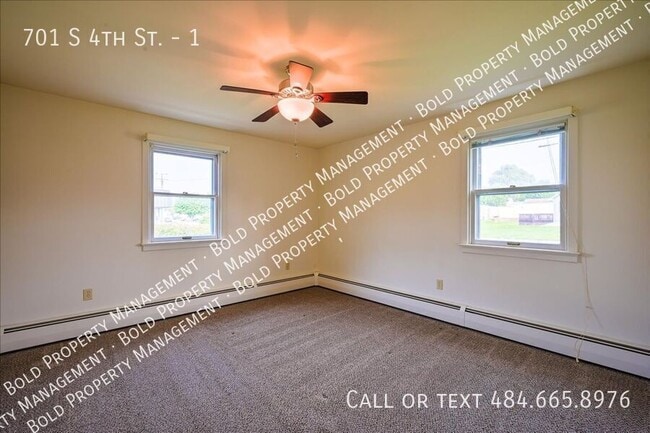 Building Photo - 701 S 4th St