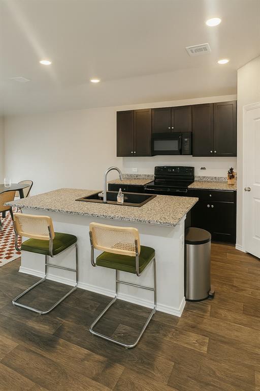 Building Photo - 12713 Brahmin Dr