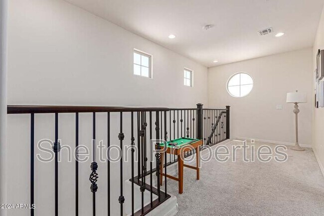 Building Photo - 20654 W Alsap Rd