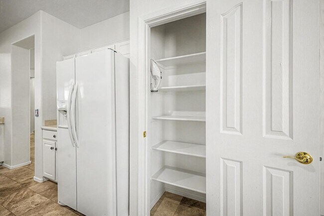 Building Photo - 7263 E Whispering Wind Dr